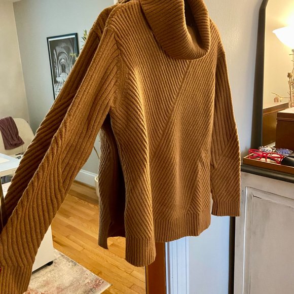 Ann Taylor Alpaca Wool Thick Ribbed Turtleneck Sweater in Mustard Yellow [L] - Picture 3 of 7